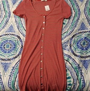 Cute brand new t-shirt dress